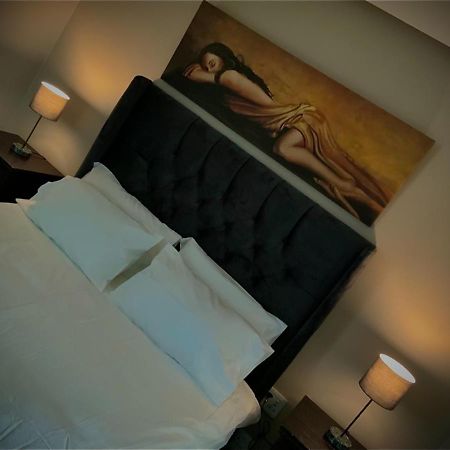 Lovely 1 Bedroom Apartment Cape Town Exterior photo