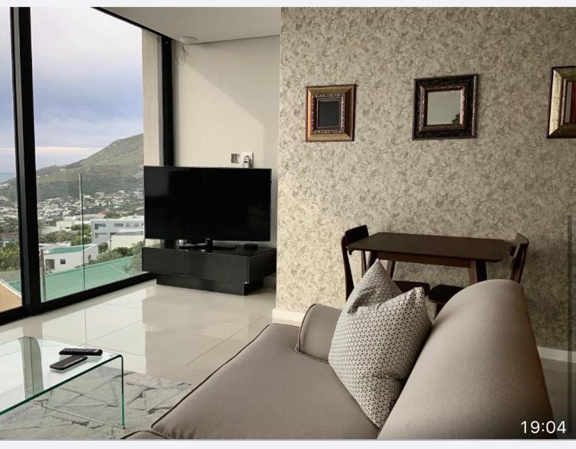 Lovely 1 Bedroom Apartment Cape Town Exterior photo